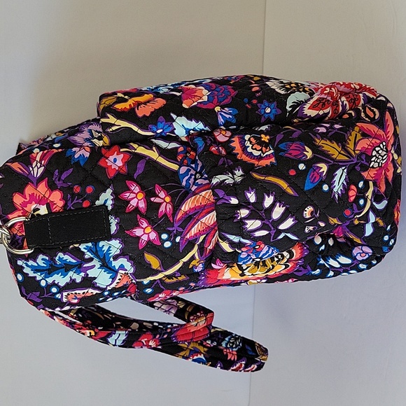 Vera Bradley Iconic Ultimate Convertible Baby Bag in Foxwood Print - Picture 6 of 16